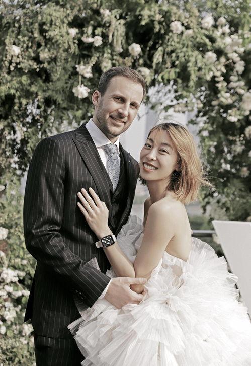 国产精品情侣,演绎浪漫时光  第2张